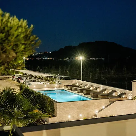 Aqua Sea Relais, Luxury & Pool *