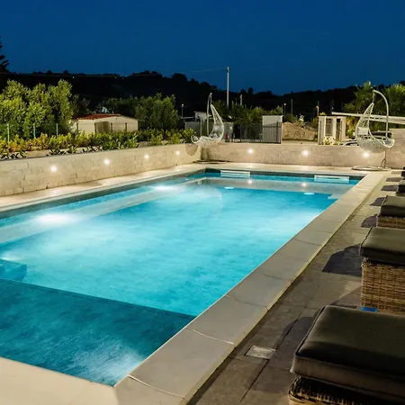 Aqua Sea Relais, Luxury & Pool *